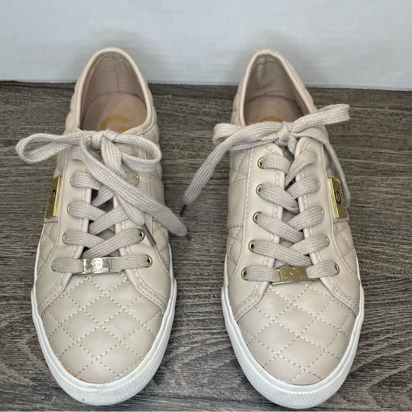 G by Guess. Women's Quilted Sneakers size 9. Leather. Pre-owned. Good condition - Picture 1 of 10